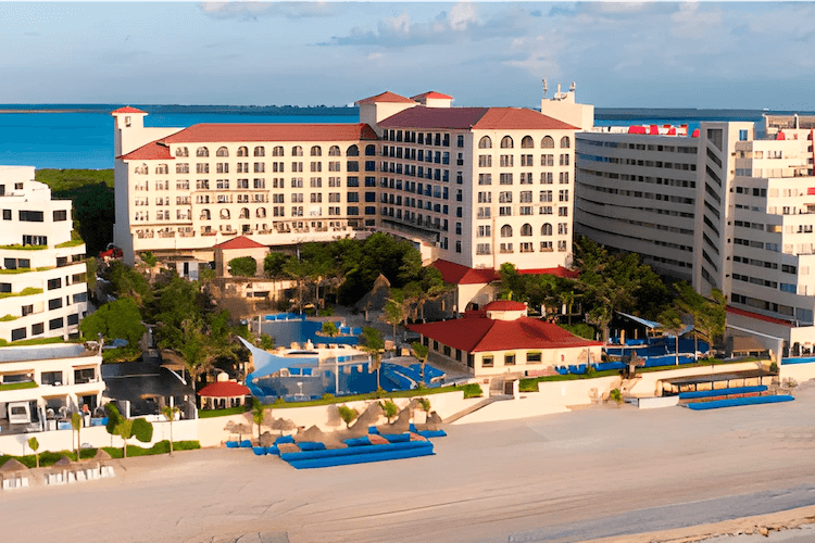 GR Solaris Cancún — foto 1 de 5